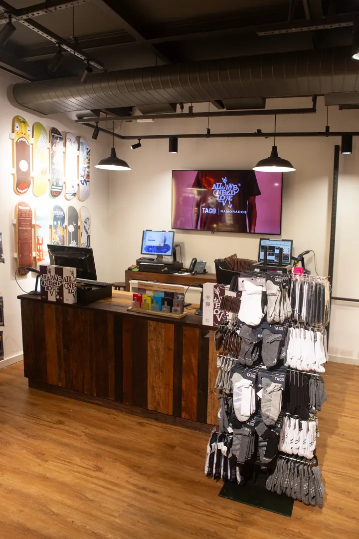 Modelo MEGA STORE